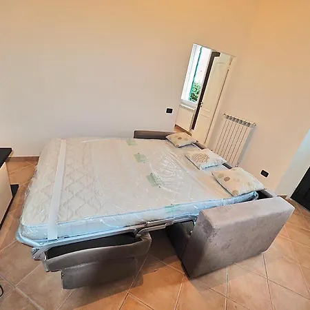 Rosso Corallo * Lerici