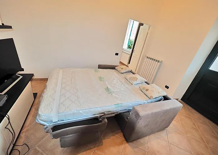 Rosso Corallo * Lerici